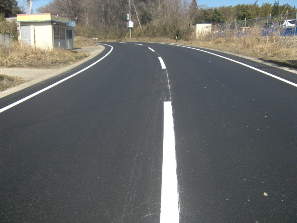 舗装修繕工事(谷田川高倉線)