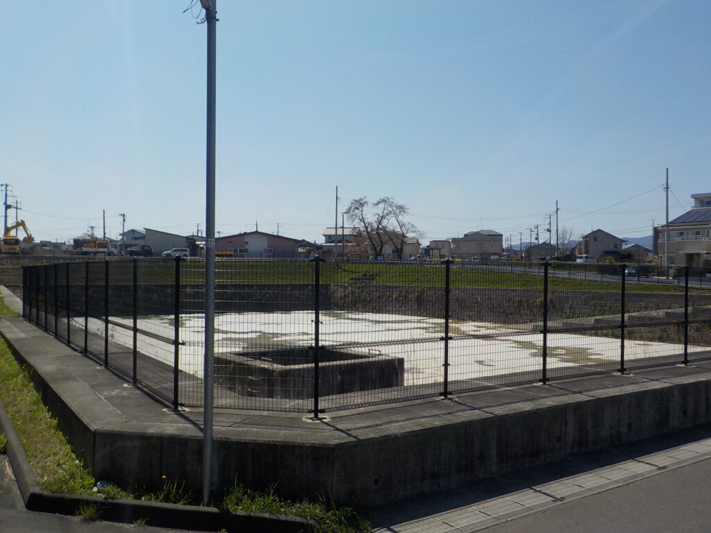 洪水調整池改修工事(愛宕川水系富田東３号調整池)