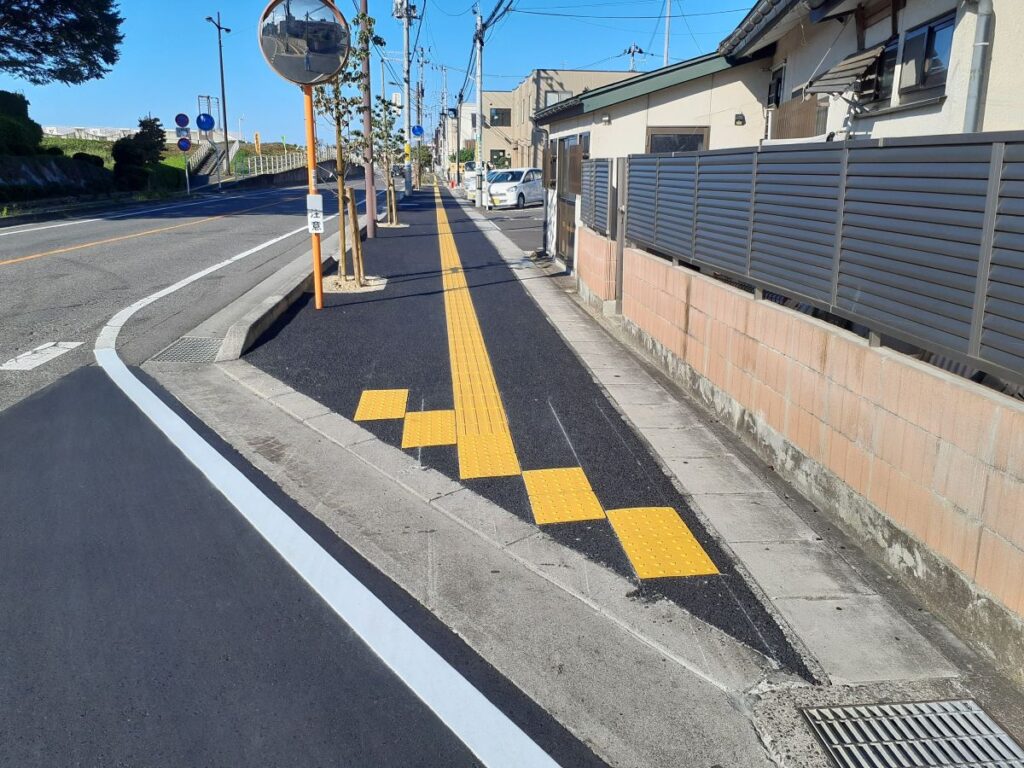 舗装復旧工事(市道 守山金屋線 外)