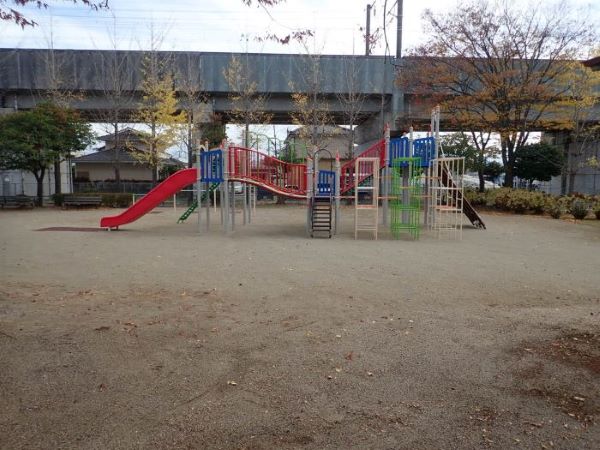 日出山公園