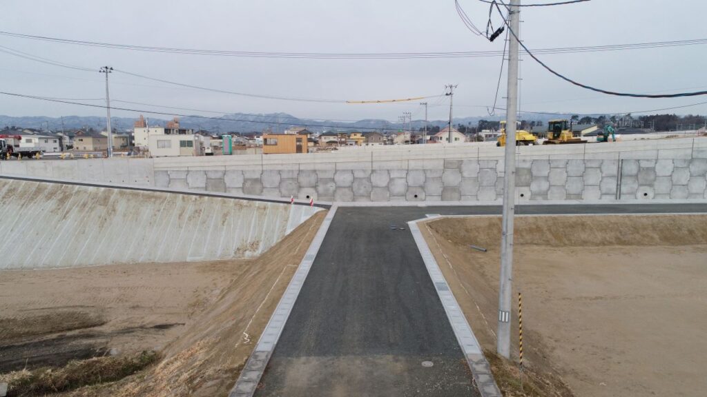 伊賀河原土地区画整理事業　道路改良工事